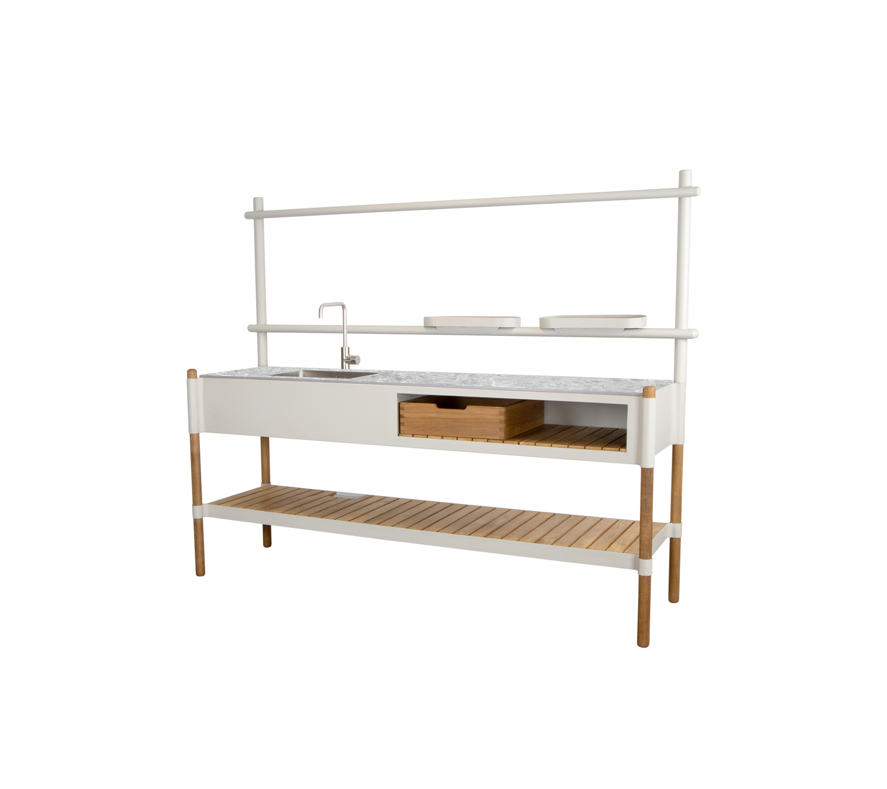 Modern köksenhet med bänkskiva i marmor, förvaringslådor och en öppen hylla stödd av träben.