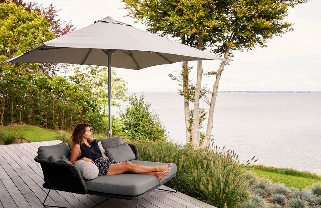 Choose the right parasol that suits your outerior