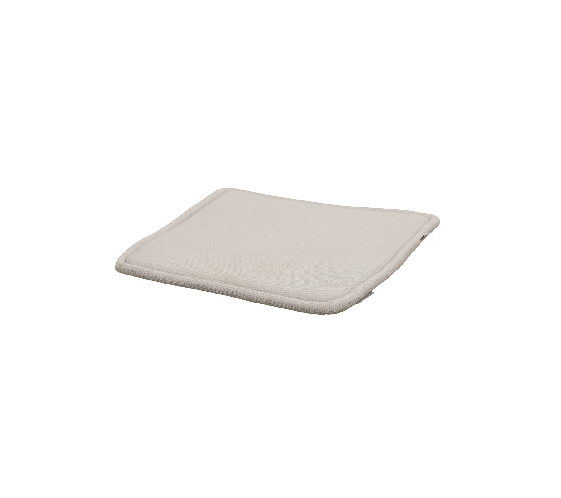 Sandkudde med en mjuk, böjd design och inga synliga mönster.