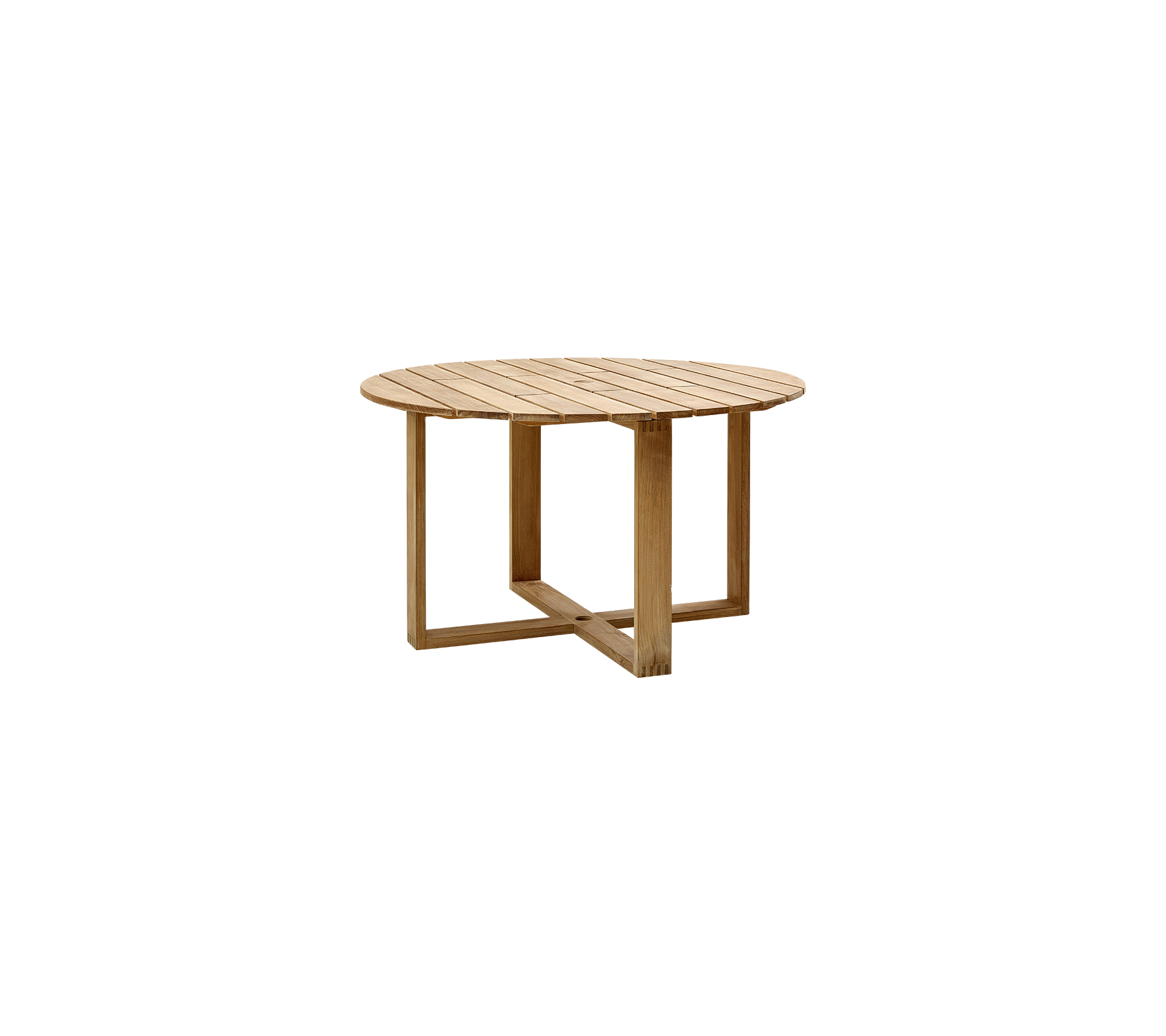 Runt träkaffebord med lameller och en unik geometrisk bas som visar en naturlig finish och modern design.