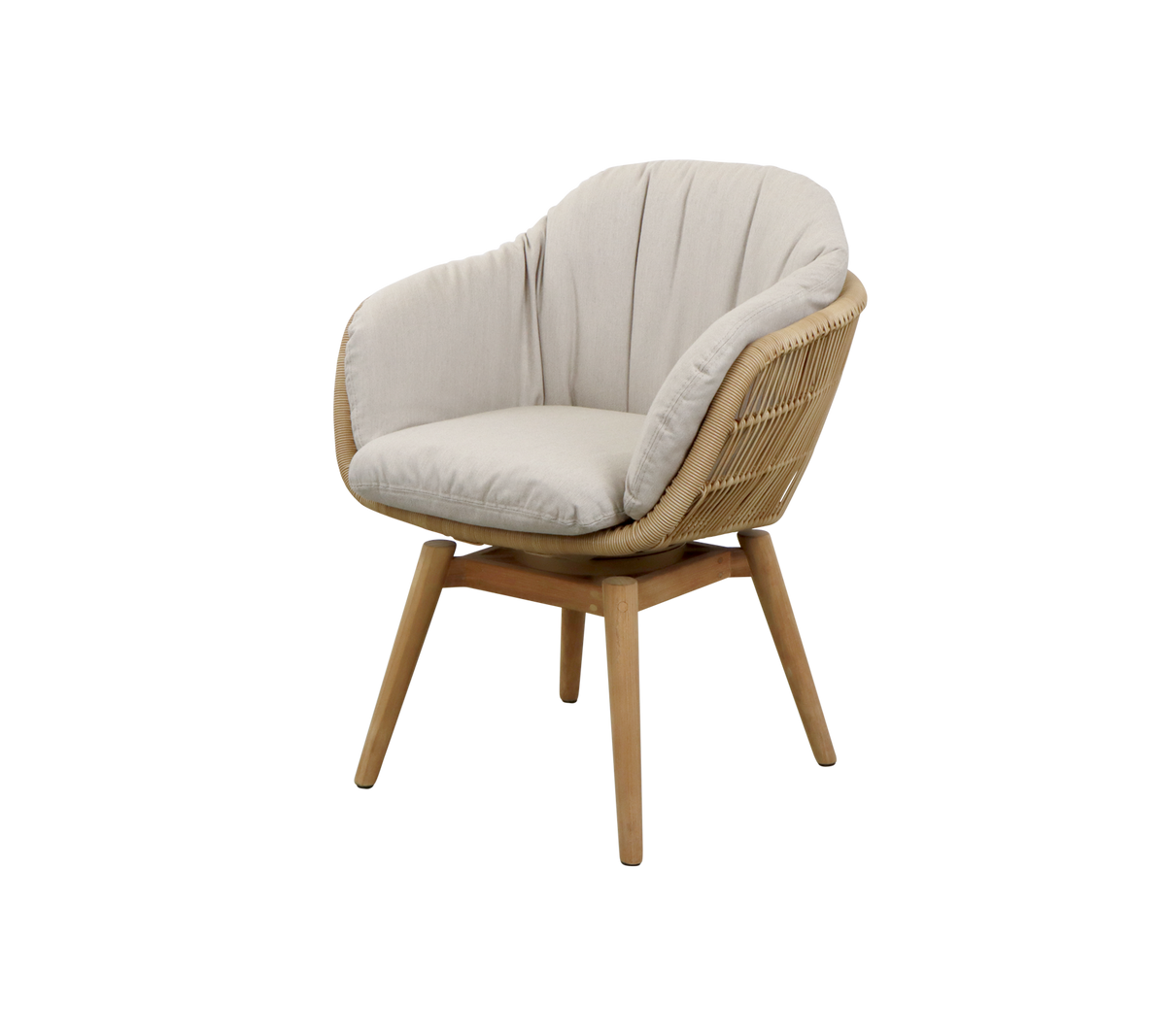 En stilren stol med en böjd ryggstöd, mjuk krämfärgad klädsel och en ram i naturligt trä för en modern och mysig look.