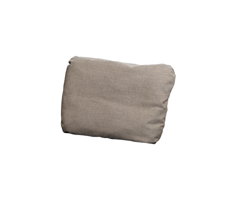 Ljusbrunt kudde med en mjuk tygtextur, lätt fyllig, designad för komfort och stil i sittarrangemang.