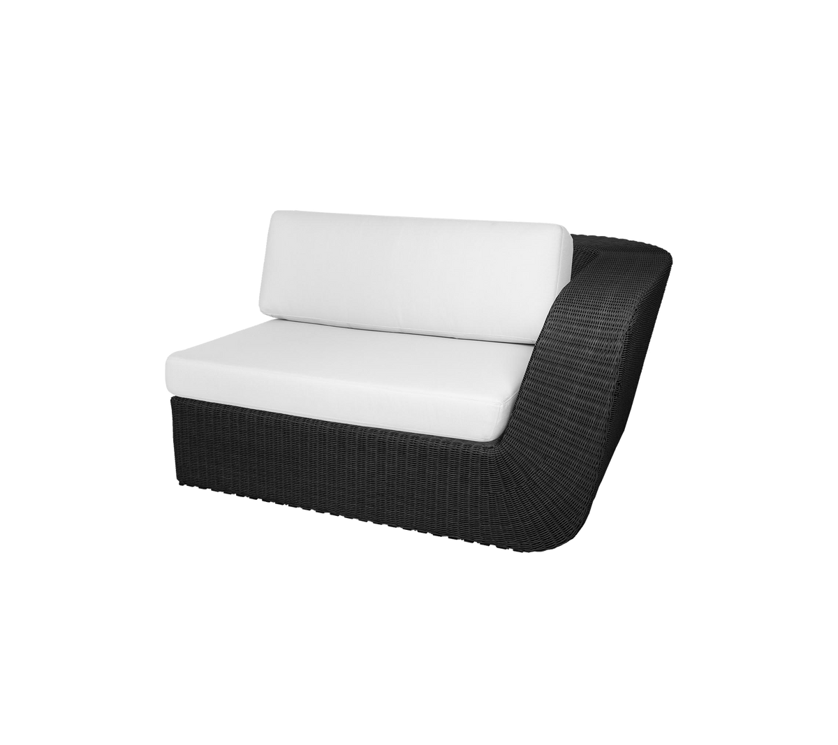 Samtida sittplatser med en stilren svart ram och plumpiga vita kuddar, designade för komfort och stil.