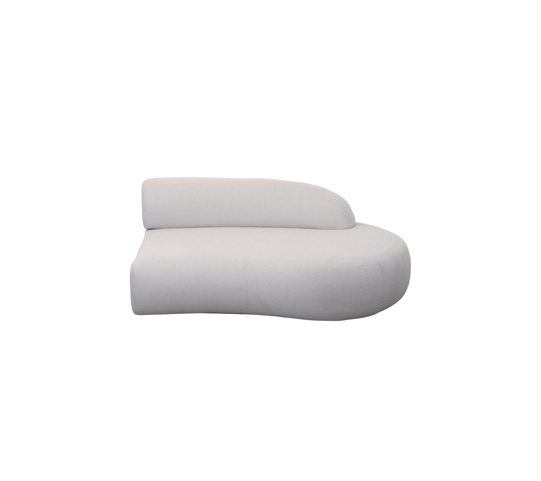 Elegant böjd vit soffa med modern design, som har släta konturer och en minimalistisk estetik. Idealiskt för stiligt sittande.