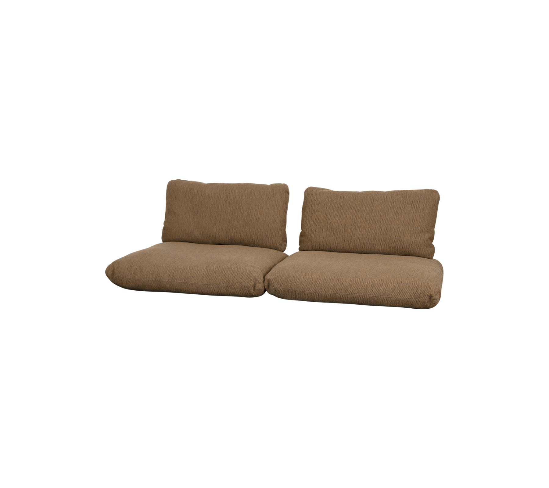 En modern, brunt klädd soffa med mjuka kuddar och minimalistisk design, perfekt för avslappnat sittande.