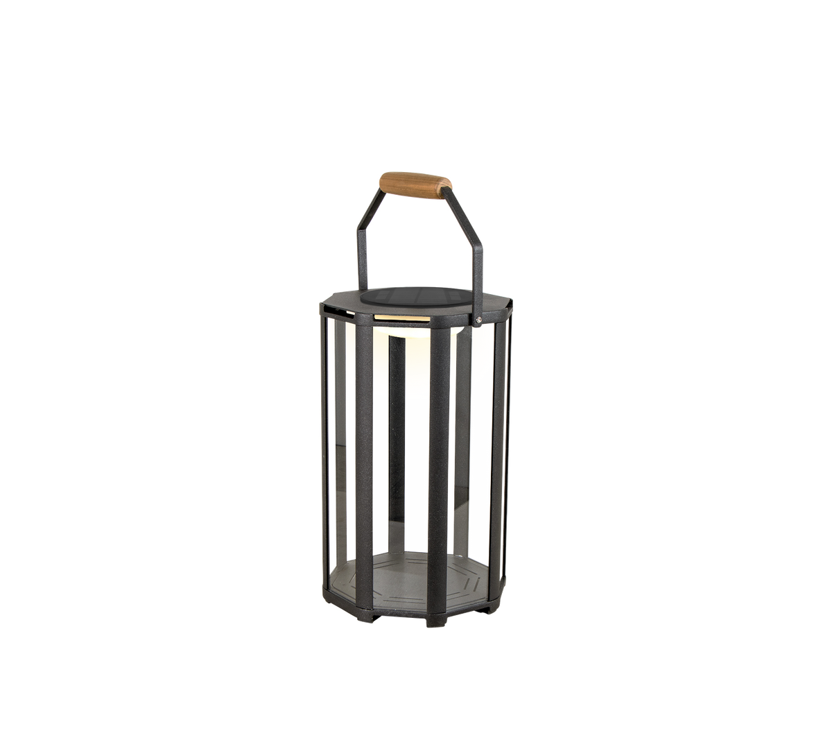 Stylisk lykta med metallram och ett trähandtag, utrustad med LED-belysning för en modern känsla.