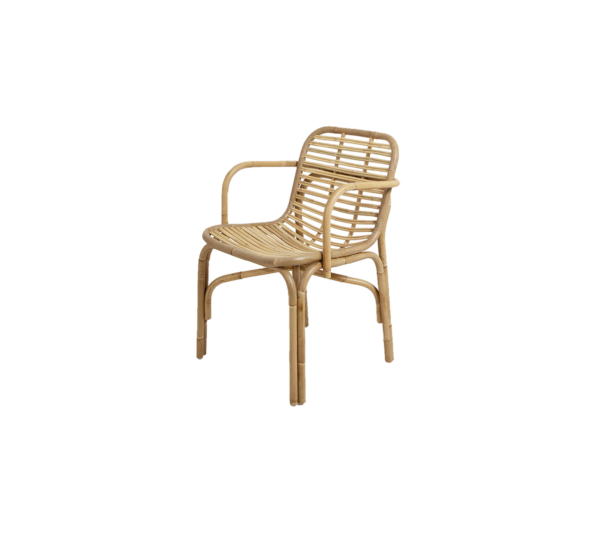 En stilren stol av vävt material med lätt design och armstöd, perfekt för att ge en naturlig känsla till vilket rum som helst.