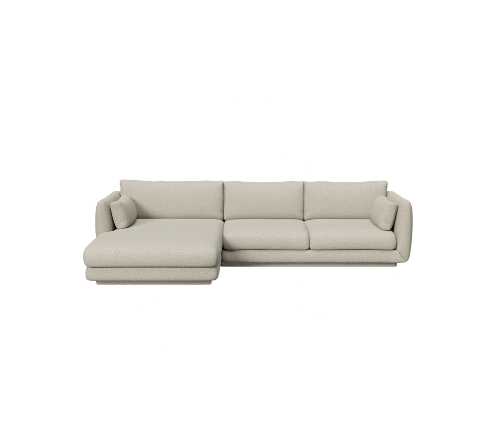 Ljusbrun modern soffa med chaise lounge-design.
